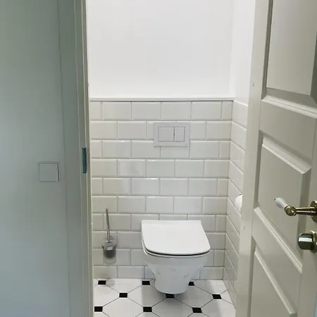Cozy With Sauna And Balcony Apartament Parnawa
